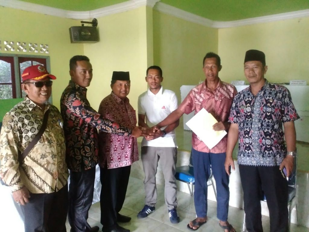 IMG-20171123-WA0060 Wakil Bupati Kepulauan Anambas Memantau Pelaksanaan Pilkades Serentak 2017