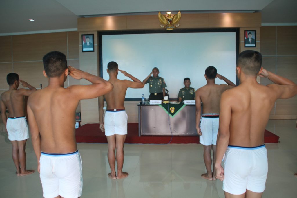 Danrem 033/WP Pimpin Sidang Parade CATA PK TNI AD