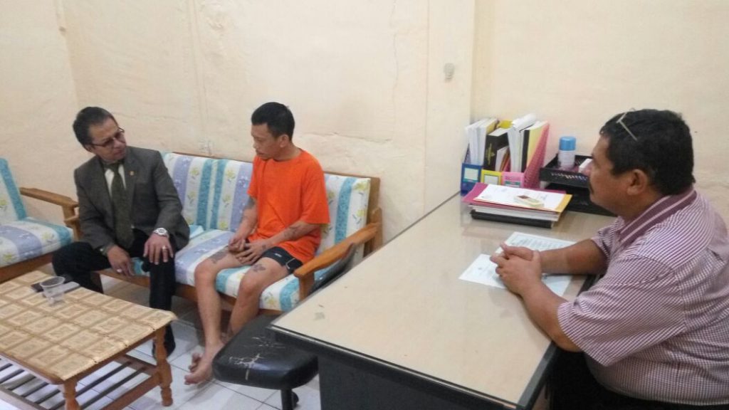Ketua DPRD Kepri Memberikan Semangat Dan Dukungan Moril Kepada Aksa Halatu