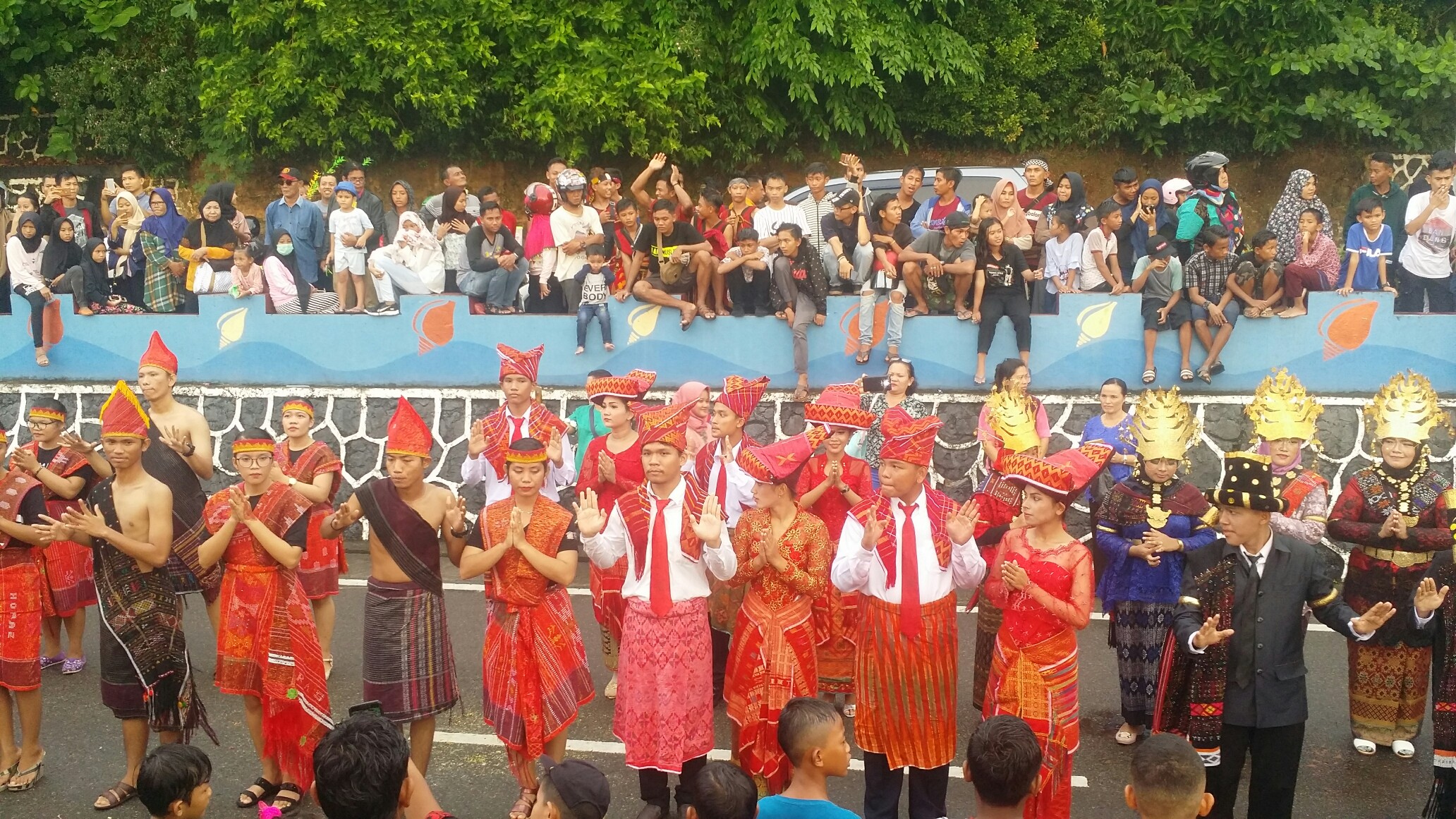 Lagu Sinanggar Tullo Guncang Penonton Pawai Budaya Apeksi Di Kota Tanjungpinang Seputar Kepri