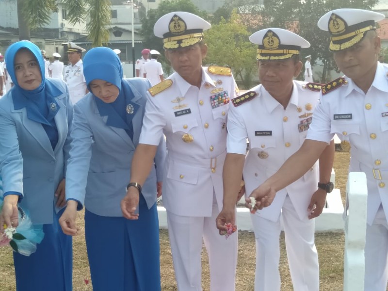 Danlantamal IV Unjuk Danlanudal Tanjungpinang Sebagai Kordinator Ziarah Rombongan