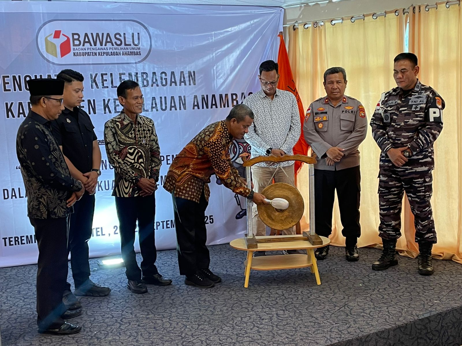 Bawaslu Anambas Perkuat Kelembagaan, Polres Anambas Tegaskan Komitmen Kawal Pemilu Pasca Putusan MK Bawaslu Anambas Perkuat Kelembagaan, Polres Anambas Tegaskan Komitmen Kawal Pemilu Pasca Putusan MK