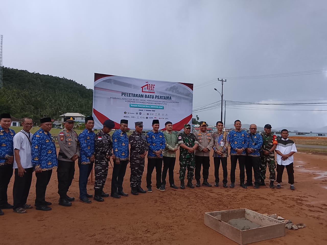 Perkuat Sektor Ekonomi, Pemkab Kepulauan Anambas Bangun Gerai Koperasi di Desa Tebang Kecamatan Siantan